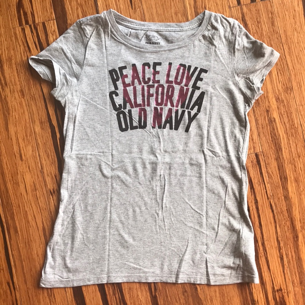 Heather grey shirt with front print